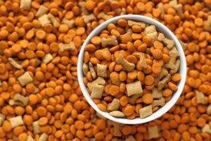 Храни за домашни любимци